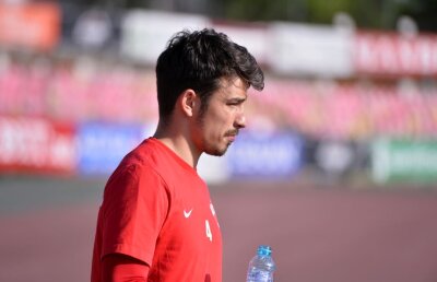 Hanca e gata s-o părăsească pe Dinamo » Are două oferte și recunoaște că nu le-ar refuza