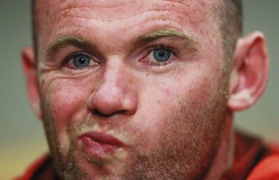 Nebunie curată marca Rooney: Vârful lui United a pierdut în două ore cât ar câștiga un român de rând în 155 de ani!