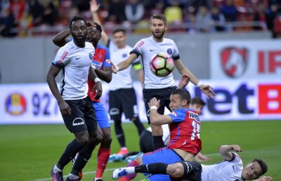 Hagi își vinde "perlele" » Cei trei care vor pleca aproape sigur în această vară. Portughezii l-au anunțat deja pe Coman la Benfica