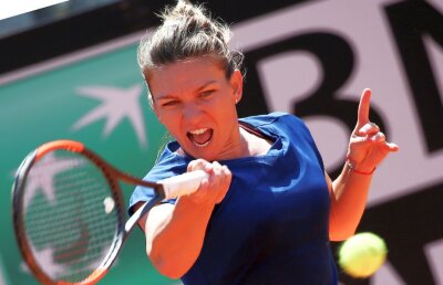 Atitudine de luptătoare: "Nu puteam abandona finala de la Roma pentru o simplă entorsă" + Halep a luat decizia în privința turneului de la Ronald Garros: "Sunt sigură!"