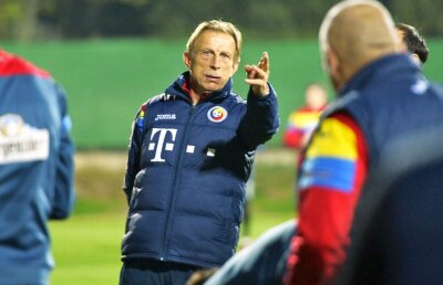 Răzvan Burleanu: "România a stat pe loc prea mult timp" + Când va fi evaluat selecționerul Daum: "Atunci tragem linie"