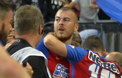 FOTO EXCLUSIV Regulamentul de play-off care poate influența decizia titlului la TAS! "Scrie clar: se departajează după TOATE meciurile de campionat"