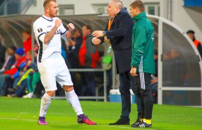 Un arbitru din Liga 1 a povestit cum îl potolește pe Șumudică » Ce fotbaliști de la noi îi plac, cel mai amuzant moment al carierei