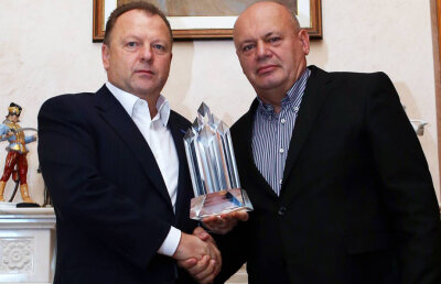 Primele reacții la scandalul din judo » Marius Vizer, mesaj pentru Doandeș și Sapta: ”Management vicios. Să răspundă!”