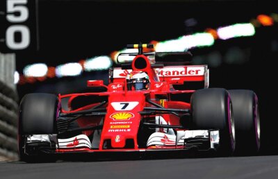 Kimi Raikkonen, pole-position după 10 ani și 128 de curse! Vettel e pe 2, iar Hamilton nu e în primii 10 » Cum arată clasamentul