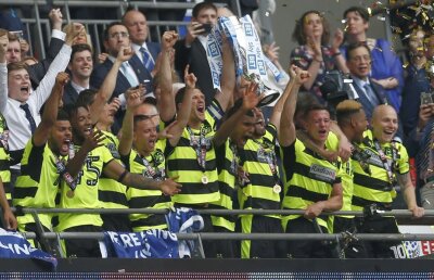 GALERIE FOTO Ce păcat! Adi Popa a ratat dramatic promovarea în Premier League! Huddersfield se întoarce în prima ligă după 44 de ani de exil 