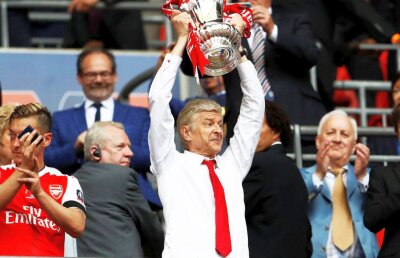 Plătit regește pentru 16 trofee în 23 de ani! Suma uriașă la care va ajunge Wenger la finalul contractului cu Arsenal