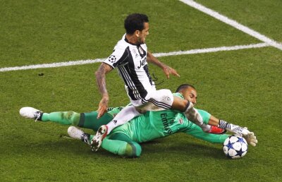 Mutare-șoc a lui Dani Alves în Premier League » Ce cluburi se bat pe semnătura brazilianului de la Juventus