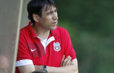 Pițurcă dezvăluie de ce va pierde FCSB la TAS: "Asta am aflat" » Îl atacă pe Becali: "Pentru bani, îl dă în judecată și pe Hristos"