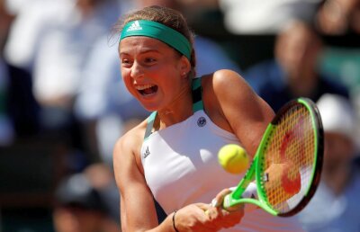 Tot ce trebuie să știi despre puștoaica de 20 de ani care mai stă în calea Simonei spre trofeul Roland Garros 