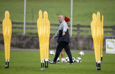 Un fost antrenor străin din Liga 1 a fost la un pas să-i ia fața lui Daum pe banca României: "Discuțiile nu s-au concretizat, l-au pus pe Christoph"