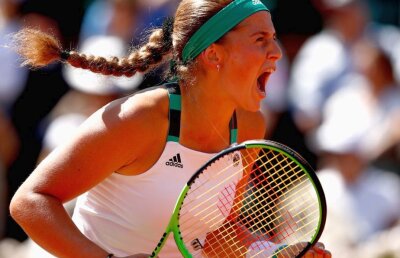 CORESPONDENȚĂ DE LA PARIS » Detaliul observat de specialistul GSP.RO la antrenamentul lui Ostapenko » Ce trebuie să facă Halep