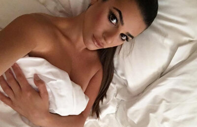 FOTO Ne place dormitorul! :) O actriță celebră postează imagini incendiare din casa ei