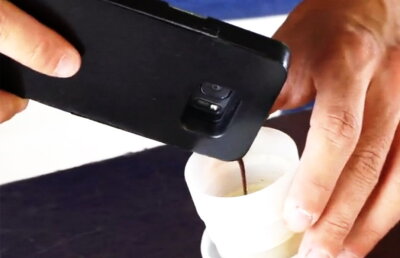 VIDEO & FOTO Mokase, telefonul care te servește cu cafea oricând și oriunde