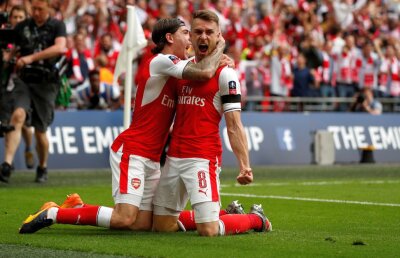 Revine Hector Bellerin la Barcelona? Denis Suarez dezvăluie intențiile colegului său de la naționala Spaniei