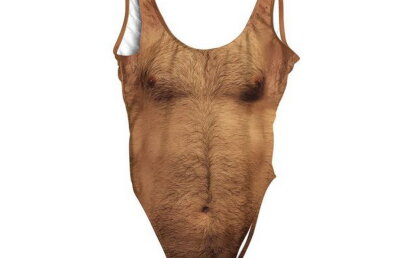 Cu acest costum de baie, toţi bărbaţii te vor ocoli. Ai putea să porţi aşa ceva?