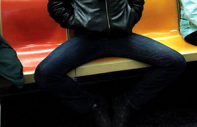 Acesta este orașul în care plătești amendă dacă încalci spațiul unei persoane în mijloacele de transport