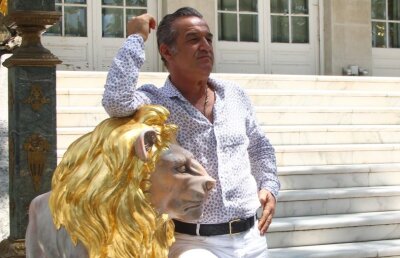 Becali a oferit ultimele noutăți din tabăra FCSB-ului » Ce achiziții mai pregătește și ce soluții pentru jucătorul U21 a găsit: "Am mai cumpărat un copil"