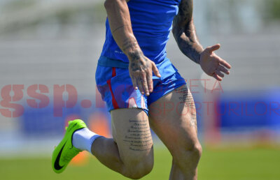 CORESPONDENŢĂ DIN SLOVACIA » FOTO EXCLUSIV Tatuajul anului în fotbalul românesc