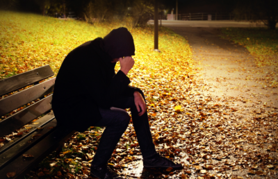  A câștigat peste 10 milioane de euro și i-a făcut praf » Doarme în pădure și lucrează într-o fabrică de biscuiți