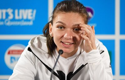 VIDEO Halepinho! Așa se jonglează cu mingea: Simona dă lecții la toată Liga 1! :D