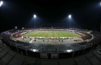 EXCLUSIV Trădare în masă! Toți jucătorii de la Dinamo au semnat cu marea rivală din București 