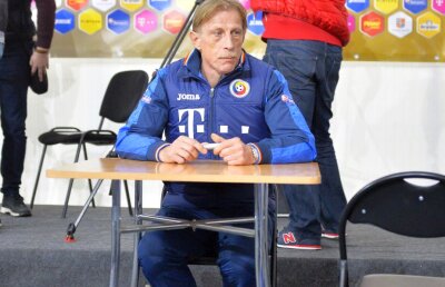 Daum nu vrea să renunțe la națională și are gânduri de viitor: "Voi folosi jucători tineri"