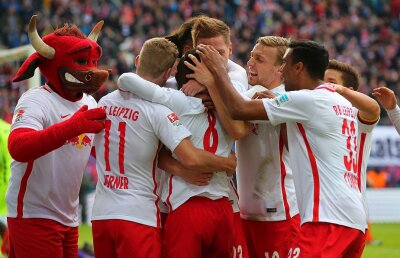 FOTO Inedit! Vopsesc gardul pentru Ligă » Condiția pusă de UEFA pentru ca Leipzig și Salzburg să evolueze în UCL