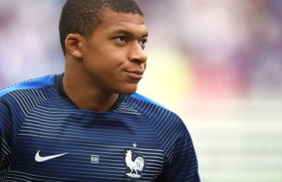 Mbappe insistă să plece de la Monaco! Francezii au refuzat o ofertă uriașă + gestul făcut de atacant