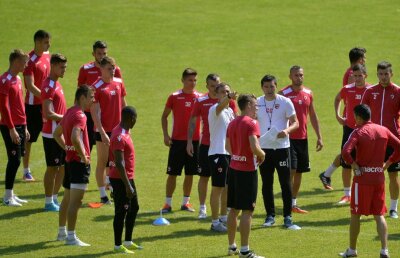 Cu două săptămâni înainte de startul sezonului, Dinamo are probleme mari: "Suferim acolo, ne-a spus și Mister"