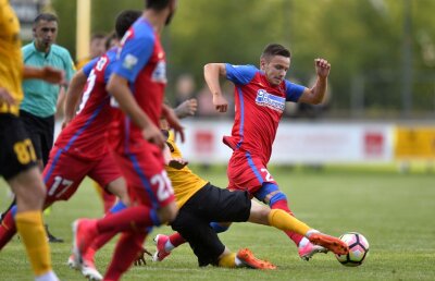 Dinu Gheorghe, ofertă pentru un jucător de la FCSB » Pe cine a pus ochii pentru noua lui echipă