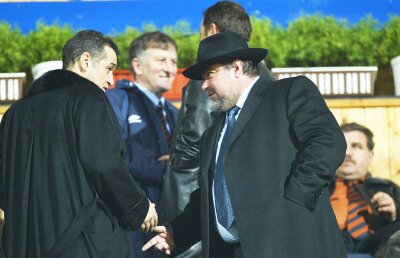 Scenă ireală cu patroni din Liga 1 în prim-plan: "A scos un pistol și a tras! Noi am fugit pe scări"