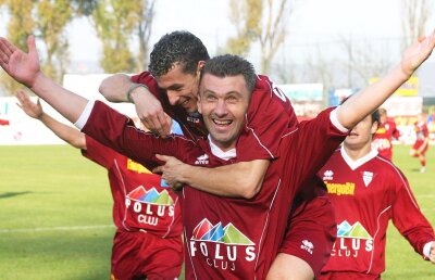 FOTO Uniți pentru Coroian » Meci caritabil pentru fostul fotbalist, după ce a suferit un atac cerebral