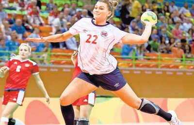 45 de jucătoare străine! » Aproape jumătate dintre handbaliste, 21, vor evolua doar la două dintre echipe: CSM București, respectiv HCM Rm. Vâlcea