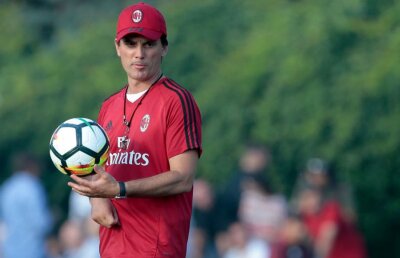 CS U CRAIOVA - AC MILAN » Pregătesc asaltul Băniei în China » Montella e îngrijorat de diferența de fus orar » ”I-au cumpărat un Ferrari, trebuie să-l conducă”