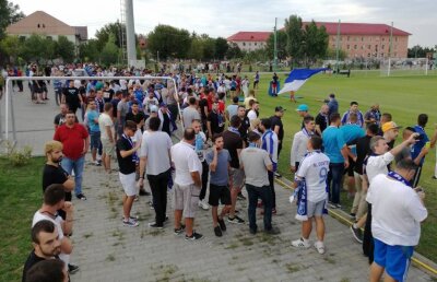 Incident la revenirea Științei: ultrașii au vrut să scoată cu forța din antrenament un nou fotbalist al echipei!