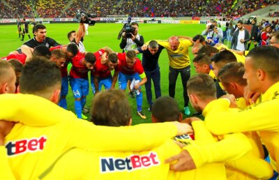 Unul dintre cei mai titrați antrenori din istoria Stelei dă o lovitură CSA: "Sunt fan FCSB" + Sfaturi pentru suporterii roș-albaștrilor