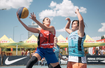 Slam-dunk pe nisip » Baschetul 3x3 ajunge pe litoral, la Constanța Streetplay