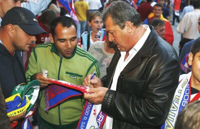 Eroul de la Sevilla nu crede în proiectul CSA: "Nu vor avea viață mai lungă de doi ani" » Atac la adresa Peluzei Sud: "Așa au făcut tot timpul"