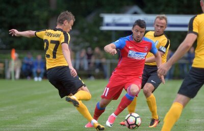 Liga Faliment » Astra întâlnește Oleksandria, Dinamo vinde la Kiev, însă situația fotbalului din Ucraina e catastrofală