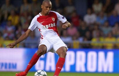 Manchester United vrea să transfere de la revelația ultimului sezon din Champions League!