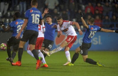 Viitorul - Dinamo, derby-ul rezervelor » Contra și Hagi vor odihni diseară mai mulți titulari. Cum arată echipele