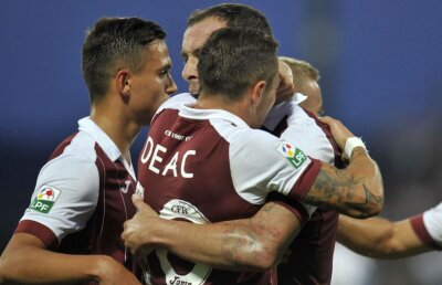 VIDEO Gaz Metan - CFR Cluj 0-3: Locomotiva lui Petrescu prinde viteză! CFR a umilit trupa lui Pustai la Mediaș » Culio la primul gol de la revenire
