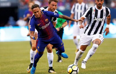 Neymar nu a plecat spre Spania! Șefii Barcelonei îl așteaptă înapoi la echipă, dar francezii sunt siguri: "Ajunge la Paris"