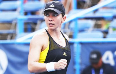 Halep, luată prin surprindere în timpul meciului cu Strycova de la Toronto: "Rupe-o, tată, rupe-o!" » Cum a răspuns românca