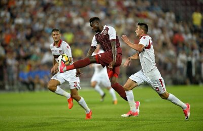 VIDEO + FOTO Inspiraţia lui Bokila » Momente frumoase pentru atacantul celor de la CFR Cluj