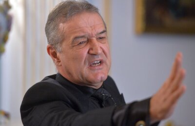 Planul lui Gigi Becali nu inspiră încredere » 40.000 de oameni nu cred că va ajunge în primăvara Ligii