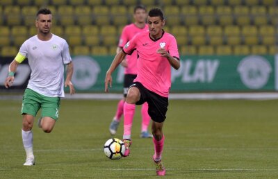 VIDEO » Vașvari-show! Fostul jucător de la Botoșani a adus victoria lui ACS Poli Timișoara cu Gaz Metan, 2-0