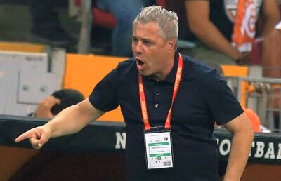 VIDEO Prima victorie a lui Șumudică în Turcia » Antrenorul a scos din echipă un român și i-a ieșit