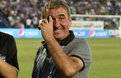 Transfer de ultimă oră realizat de Hagi! Un fotbalist olandez a semnat cu echipa campioană